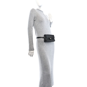 CHANEL Grained Calfskin Quilted 2.55 Reissue Flap Belt Bag Clutch  Black