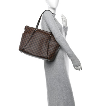 LOUIS VUITTON Damier Ebene Totally MM