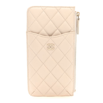 CHANEL Caviar Quilted Classic iPhone Pouch Light Beige