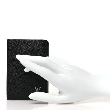 LOUIS VUITTON Taiga Pocket Organizer NM Black