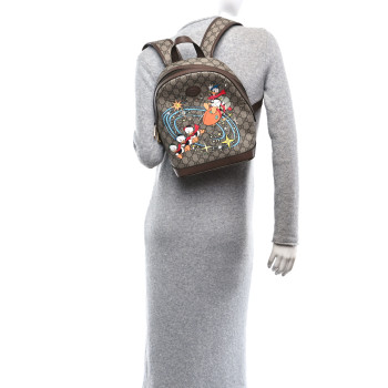 GUCCI X DISNEY GG Supreme Monogram Donald Duck Small Interlocking G Dome Backpack Beige Multicolor New Acero