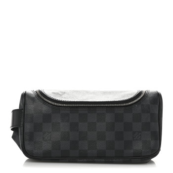 LOUIS VUITTON Damier Graphite Toiletry Pouch