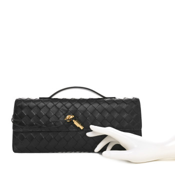 BOTTEGA VENETA Nappa Intrecciato Long Andiamo Top Handle Clutch Black