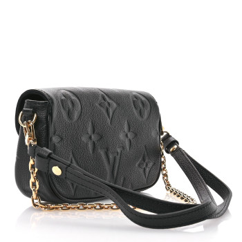 LOUIS VUITTON Empreinte Monogram Giant Ivy Wallet On Chain Black