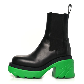 BOTTEGA VENETA Calfskin The Flash Chelsea Boots 38.5 Black Grass