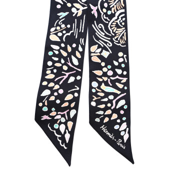 HERMES Silk Isola Di Primavera Twilly Black Vert Rose