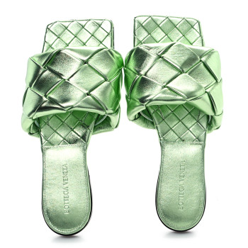 BOTTEGA VENETA Metallic Nappa Maxi Reflection Weave Lido Flat Sandals 38 Pistachio