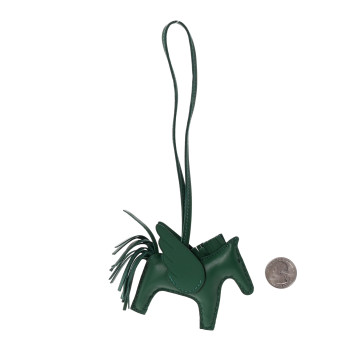 HERMES Milo Lambskin Grigri Rodeo Pegase Horse Bag Charm PM Vert Moyen