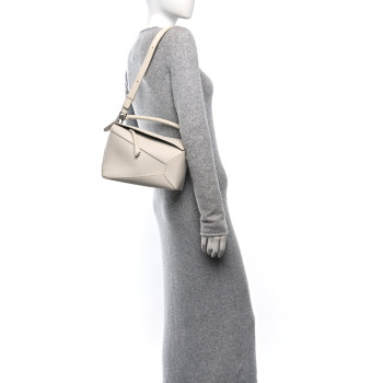 LOEWE Soft Grained Calfskin Small Puzzle Edge Bag Soft White LOEWE Soft Grained Calfskin Small Puzzle Edge Bag Soft White