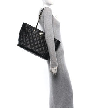 CHANEL Caviar Quilted Large Shopping Tote Black
