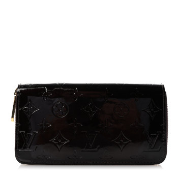 LOUIS VUITTON Vernis Zippy Wallet Amarante