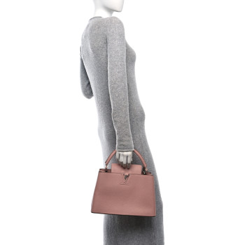 LOUIS VUITTON Taurillon Capucines PM Magnolia