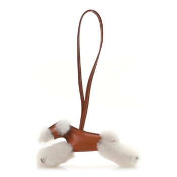 HERMES Milo Lambskin Shearling Budy Charm Gold Craie
