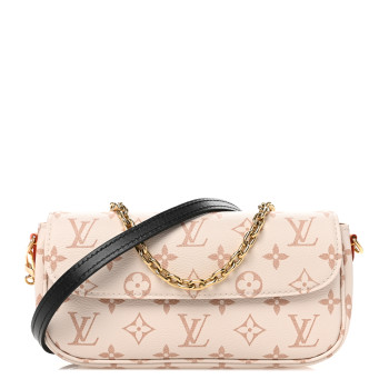 LOUIS VUITTON Monogram Dune Ivy Wallet On Chain
