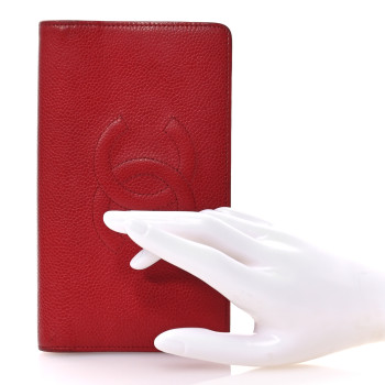 CHANEL Caviar Timeless CC Yen Wallet Red