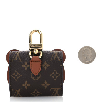 LOUIS VUITTON Monogram Teddy Bear Earphone Case LOUIS VUITTON Monogram Teddy Bear Earphone Case