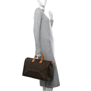 LOUIS VUITTON Monogram Speedy 40