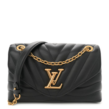 LOUIS VUITTON Calfskin LV New Wave Chain Bag Black