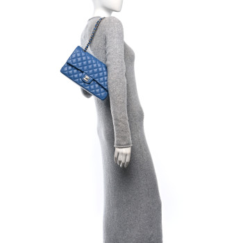 CHANEL Caviar Quilted Medium Double Flap Blue CHANEL Caviar Quilted Medium Double Flap Blue