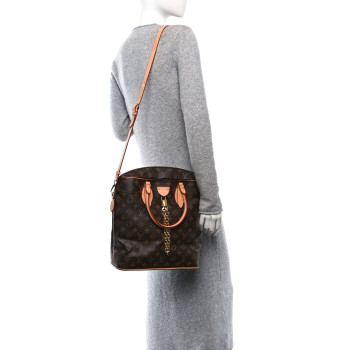 LOUIS VUITTON Monogram Carry All MM