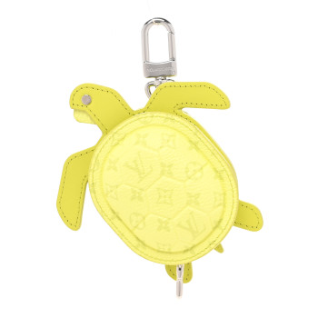 LOUIS VUITTON Monogram Calfskin Turtle Pouch Bag Charm Lime