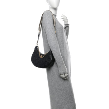 GUCCI Calfskin GG Matelasse Small Hobo Shoulder Bag Black Natural