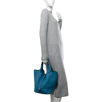 HERMES Taurillon Clemence Picotin Lock 26 GM Turquoise