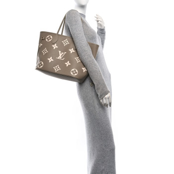 LOUIS VUITTON Empreinte Monogram Giant Neverfull MM Khaki Cream