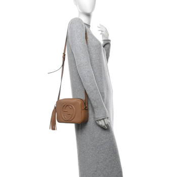 GUCCI Pebbled Calfskin Small Soho Disco Bag Rose Beige