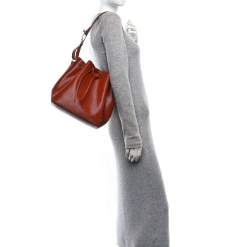 LOUIS VUITTON Epi Petit Noe Kenyan Fawn LOUIS VUITTON Epi Petit Noe Kenyan Fawn