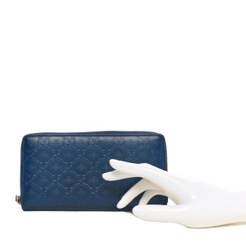 GUCCI Guccissima Zip Around Wallet Blue