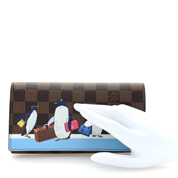 LOUIS VUITTON Damier Ebene 2017 Christmas Animation Sarah Wallet