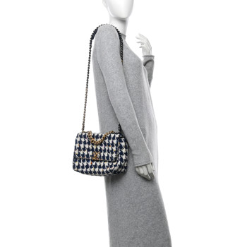 CHANEL Tweed Quilted Medium Chanel 19 Flap Ecru Navy Blue Multicolor
