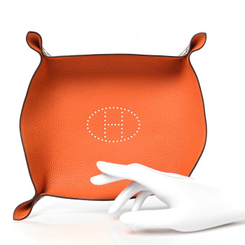HERMES Taurillon Clemence Mises et Relances Change Tray Etoupe Orange