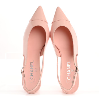 CHANEL Patent Calfskin Cap Toe CC Slingback Pumps 39 Light Pink