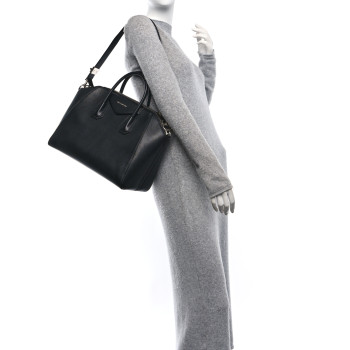 GIVENCHY Sugar Goatskin Medium Antigona Black