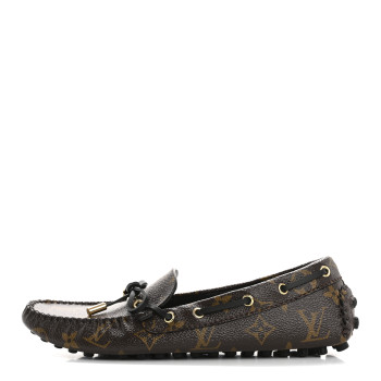 LOUIS VUITTON Patent Monogram Gloria Loafers 38