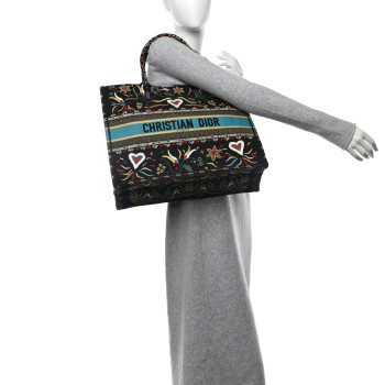 CHRISTIAN DIOR Canvas Embroidered Large Flowers Heart Book Tote Black Multicolor