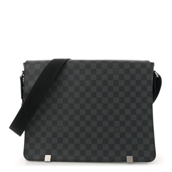 LOUIS VUITTON Damier Graphite District GM