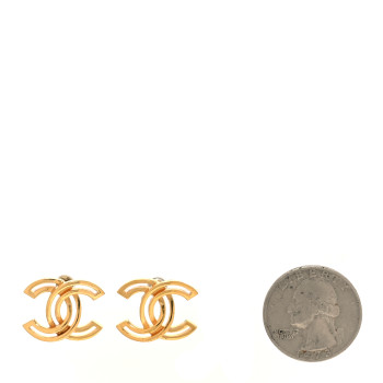 CHANEL Metal Obazine CC Earrings Gold