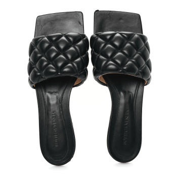 BOTTEGA VENETA Nappa Matelasse Padded Flat Sandals 38 Black