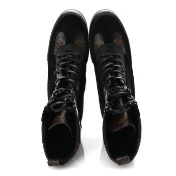 LOUIS VUITTON Suede Calfskin Monogram Laureate Platform Desert Boots 40 Black