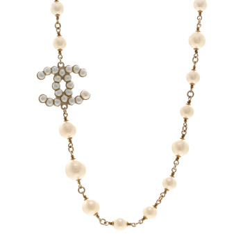 CHANEL Irregular Pearl CC Short Necklace Gold