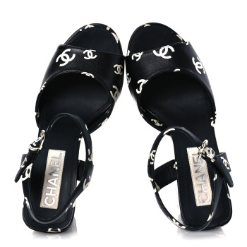 CHANEL Printed Lambskin Coco Beach Platform Sandals 39 Black White