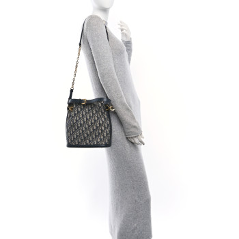 CHRISTIAN DIOR Oblique Medium C'est Chain Bucket Bag Blue
