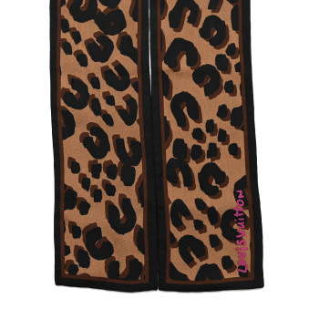 LOUIS VUITTON Silk Leopard Bandeau Scarf Marron