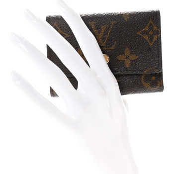 LOUIS VUITTON Monogram Micro Wallet Fuchsia