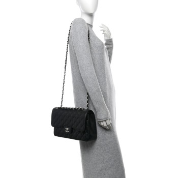 CHANEL Caviar Quilted Jumbo Double Flap Black