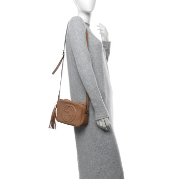 GUCCI Pebbled Calfskin Small Soho Disco Bag Camelia