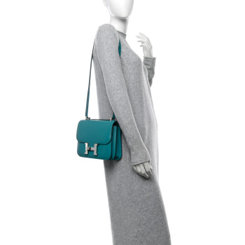 HERMES Epsom Constance 24 Bleu Paon